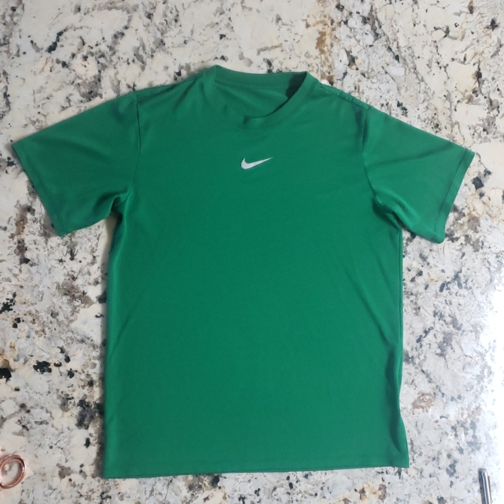 Nike T-Shirt Boys Large